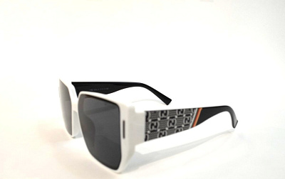 Солнцезащитные очки GUCCI (GUCCI, 1165, Ободковая, КВАДРАТНЫЕ, Пластик, Женская, белый, Италия, солнцезащитные)
